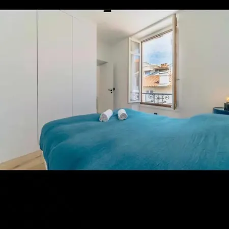 T2 Halles De Btz דירה *